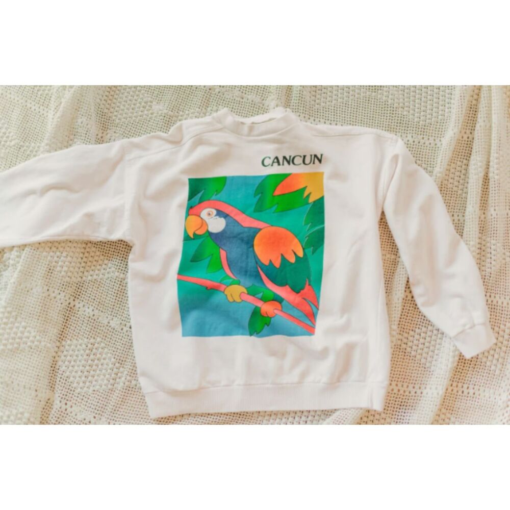 Vintage 90s CANCUN colorful parrot tropical sweatshirt, trendy indie 1990s - Picture 6 of 10